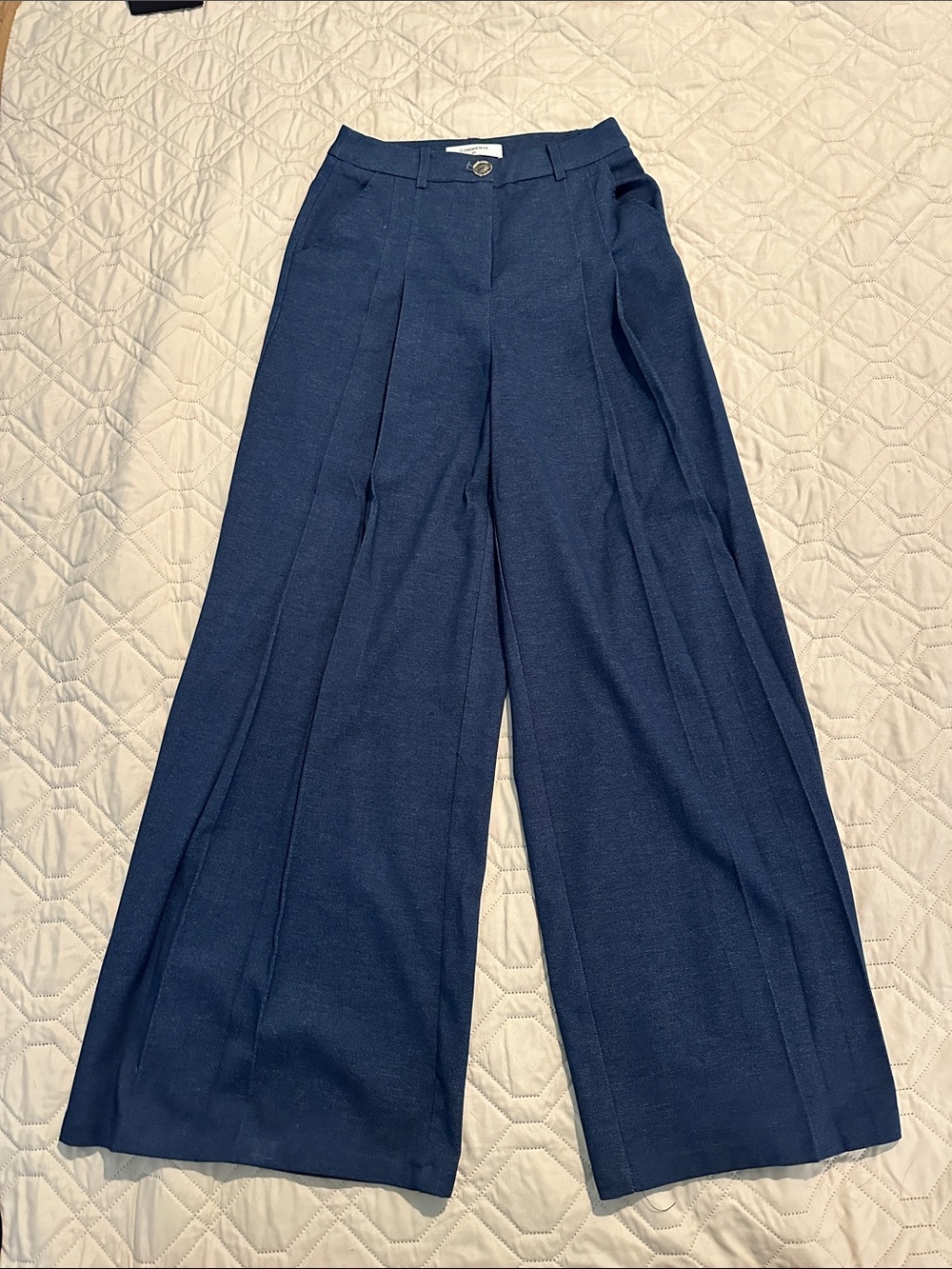 Commense Navy Wide-Leg Pleated Pants